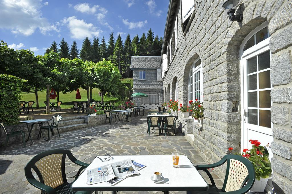 Le Relais De L'Aubrac Hotel Nasbinals Exterior photo
